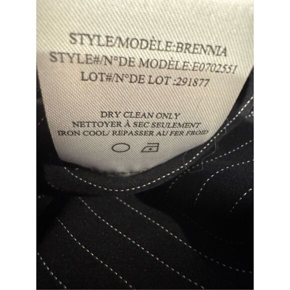 Theory NWOT ‘Brennia’ Silk Pinstripe Sheer Shell Blouse Top in Black Size Medium - Picture 7 of 8